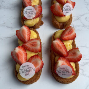 Mini aardebeien slofjes